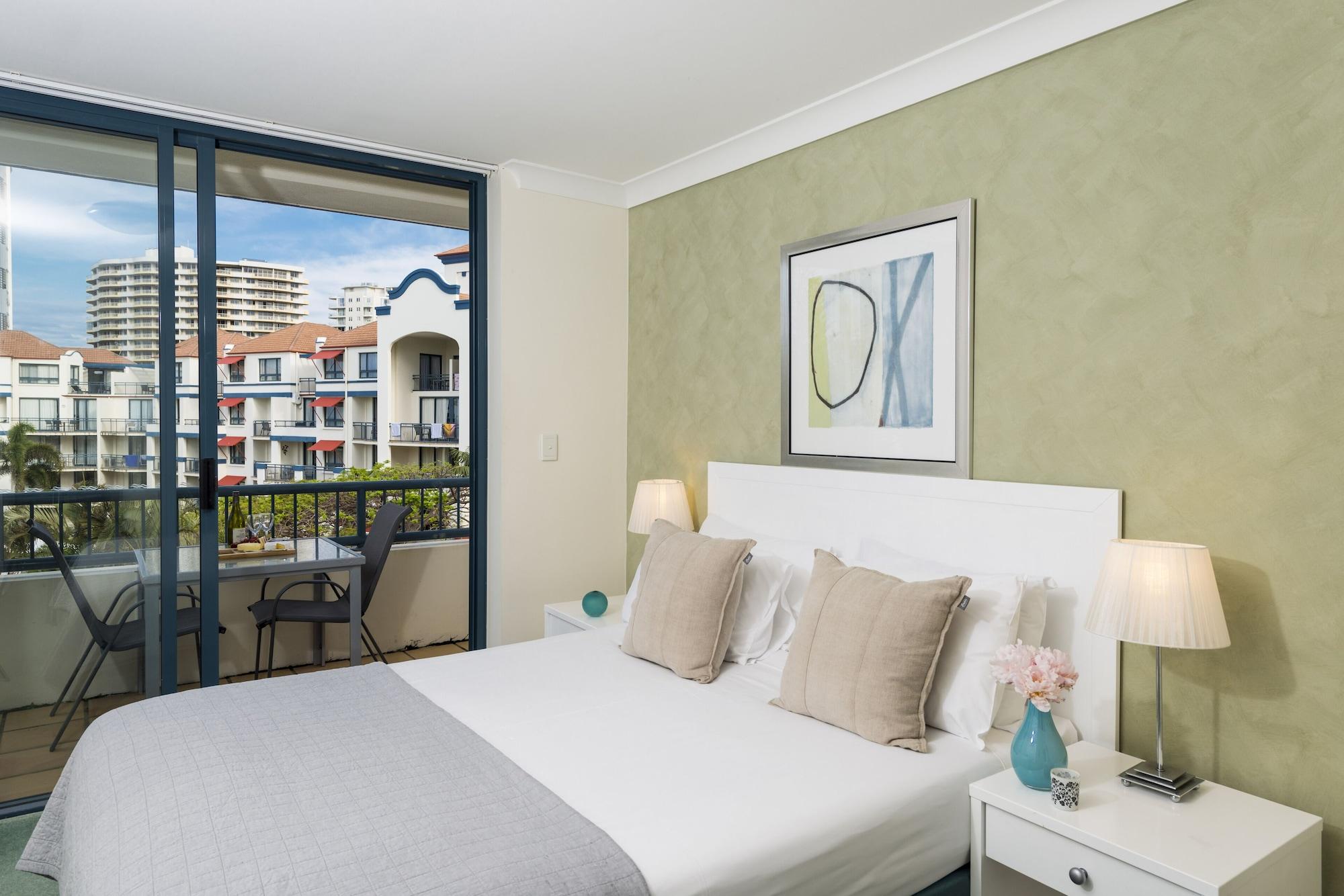 Oaks Gold Coast Calypso Plaza Suites Ngoại thất bức ảnh
