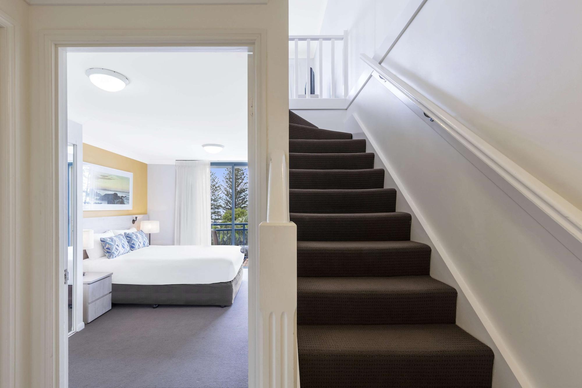 Oaks Gold Coast Calypso Plaza Suites Ngoại thất bức ảnh