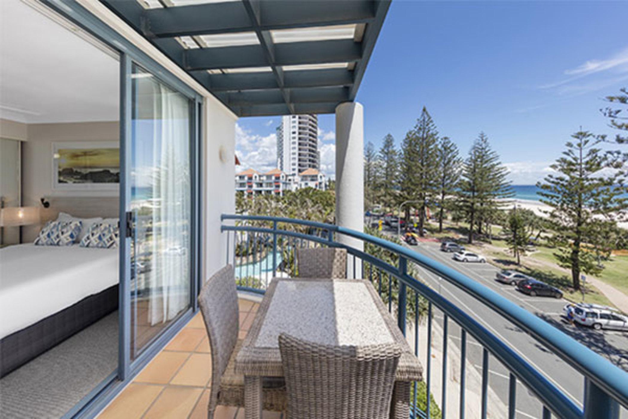 Oaks Gold Coast Calypso Plaza Suites Ngoại thất bức ảnh